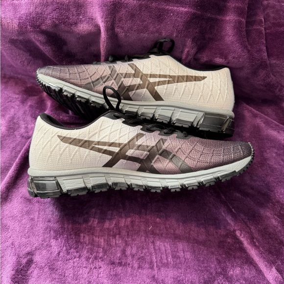 ASICS Gel-Quantum 180 4 Men's Running Shoe, 11.5 - Picture 2 of 9